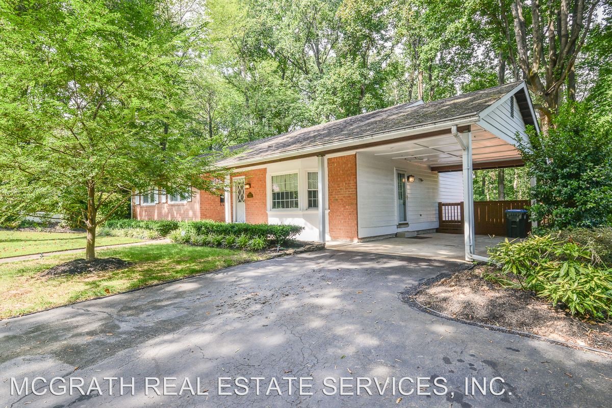Primary Photo - 4143 Lenox Dr
