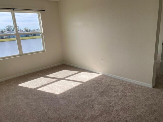 Building Photo - 4211 Looking Glass Pl