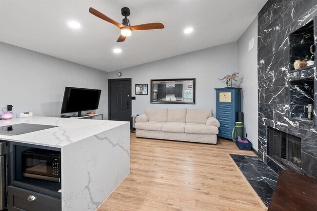 Foto del edificio - 203 E 31st St