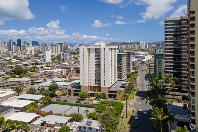 Aerial Photo - Parkland Gardens Condominiums