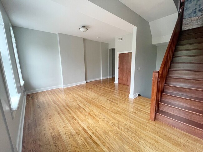 Foto del edificio - One-Bedroom Apartment in Downtown Covington!