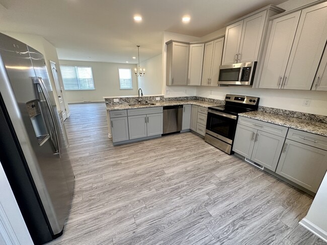 Foto del edificio - 137 Lexington Pl