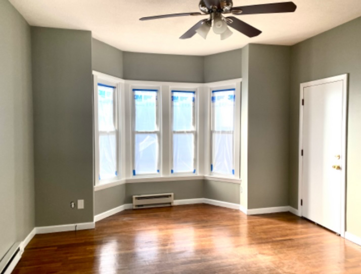 Foto principal - 210 Pine St