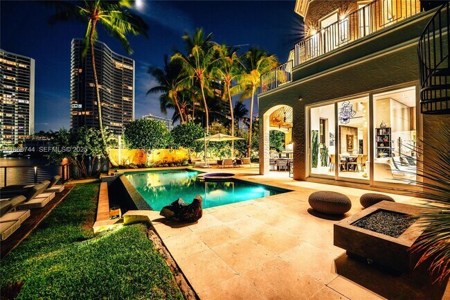 Foto del edificio - 3916 Island Estates Dr