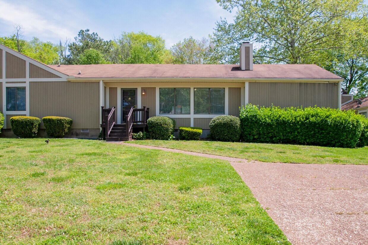 736 Albar Dr, Nashville, TN 37221 Condo for Rent in Nashville, TN