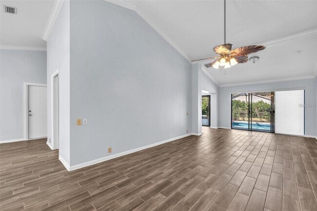 Foto del edificio - 1702 Horseshoe Dr
