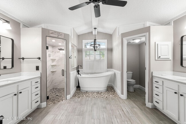 Building Photo - 4032 Lonicera Loop