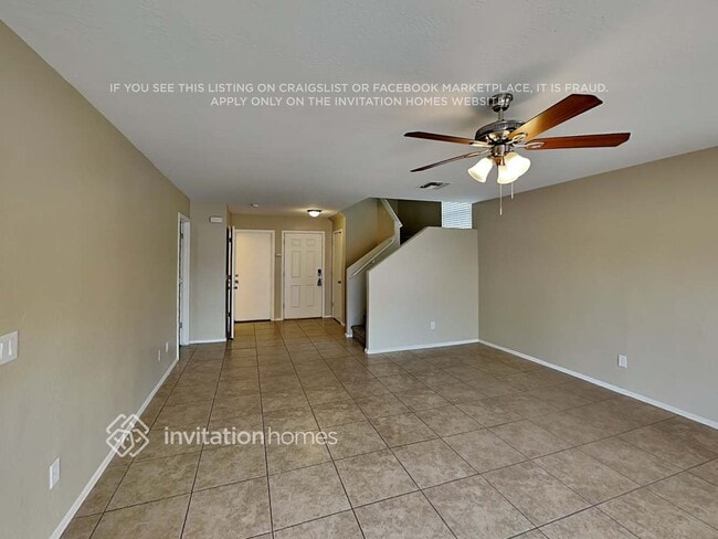 Building Photo - 22858 W Solano Dr