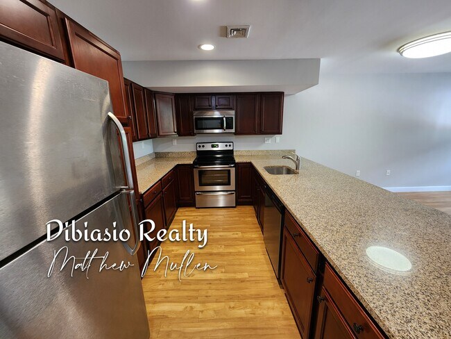 Foto del edificio - 19 Pond St