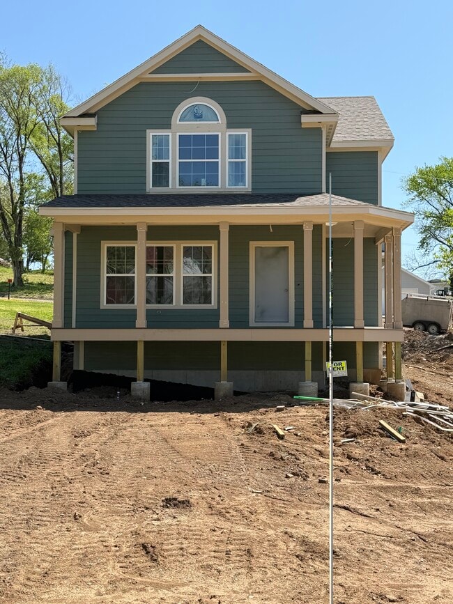 Front of House (under construction) - 712 N 1st St