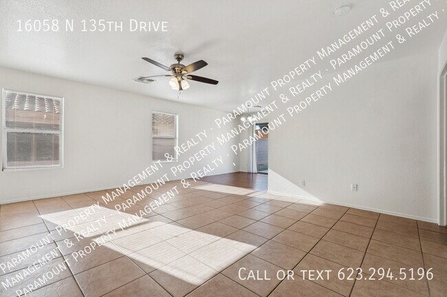 Foto del edificio - 16058 N 135th Dr