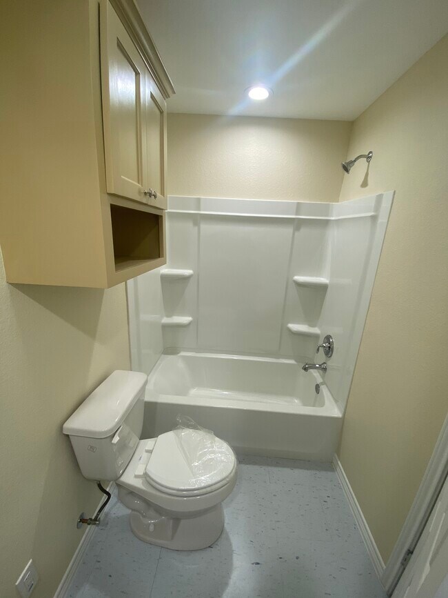 Baño - 188 Duck Pond Rd