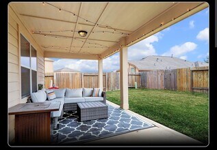 Building Photo - 9815 Opal Rock Dr