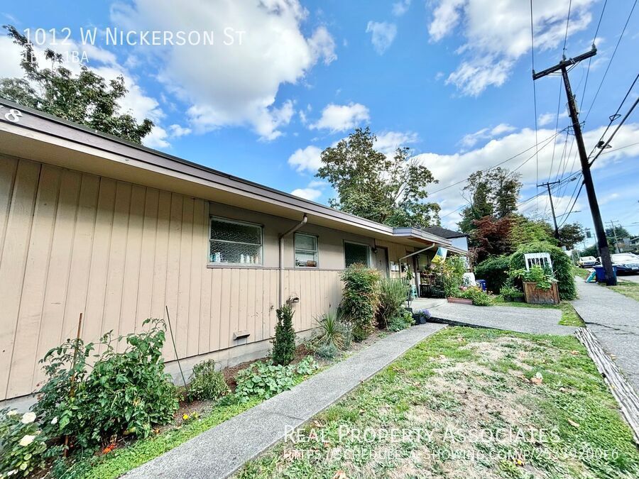 Foto principal - Charming Queen Anne Retreat: Cozy 1-Bedroo...