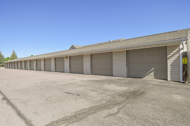 Foto del edificio - 7434 S Louise Ave