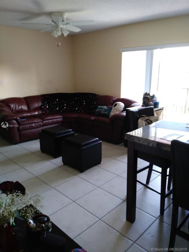 Foto del edificio - 6811 SW 129th Ave