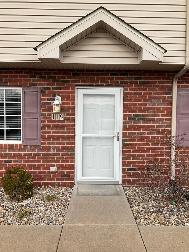 Building Photo - 119 Northtowne St