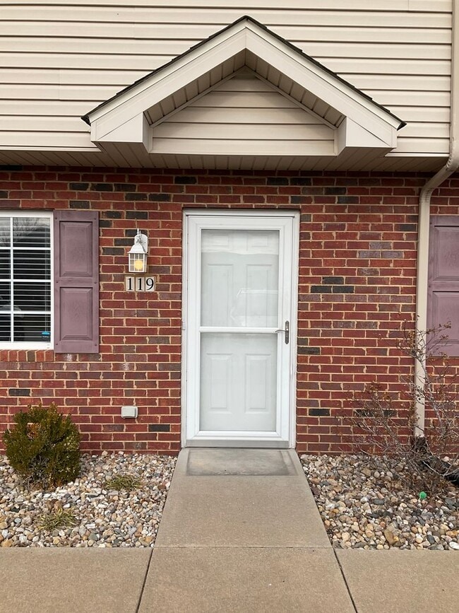 Building Photo - 119 Northtowne St