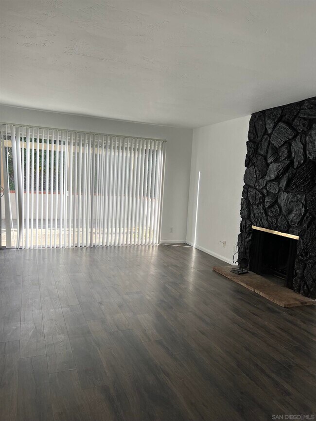 Foto del edificio - 1473 Glen Avon Dr