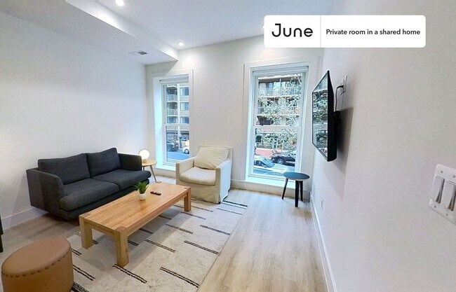 Foto del edificio - Room in Shared 4 bed/2 bath home