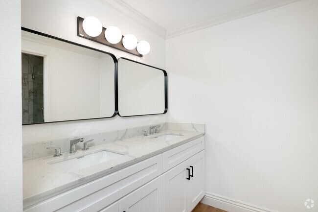 Baño - The Argon Wilshire