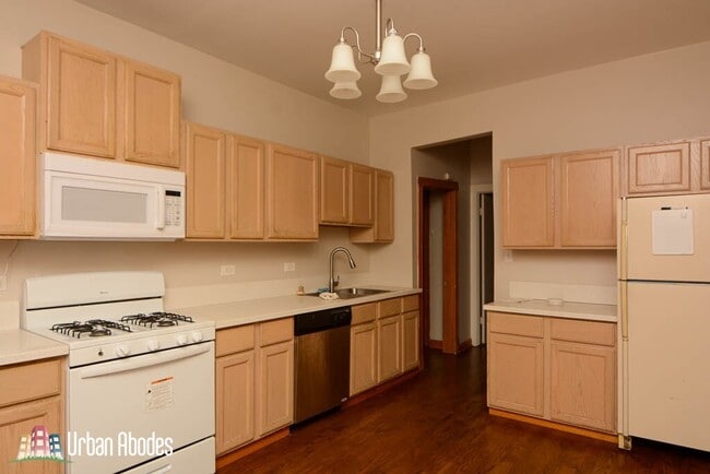 Foto del edificio - 953 N Hoyne Ave