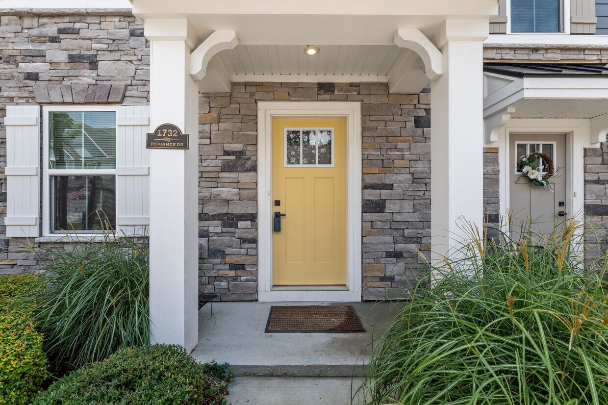 Foto principal - 1732 Defiance Dr