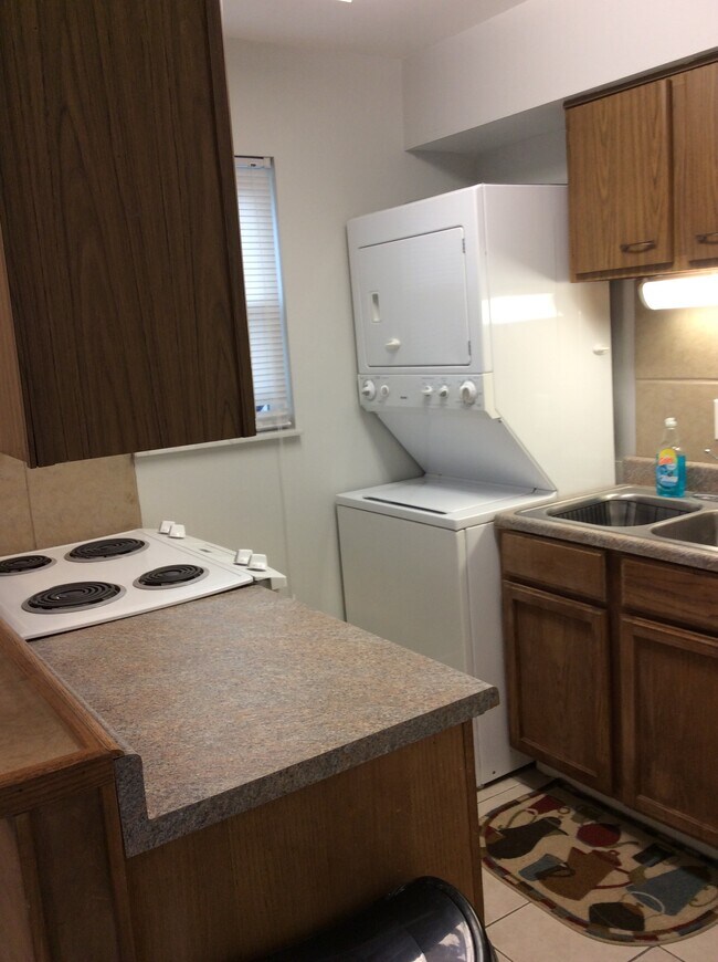 Building Photo - 116 Pulaski St