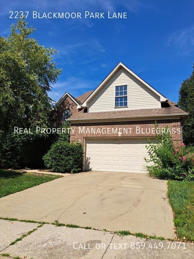 Building Photo - 2237 Blackmoor Park Ln