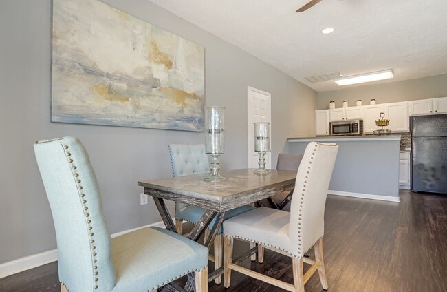 Foto del edificio - Grand at Pearl Apartments