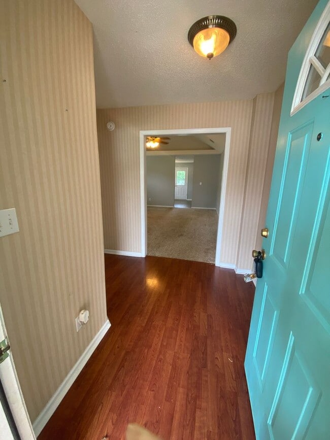 Building Photo - Adorable Bonaire Rental!