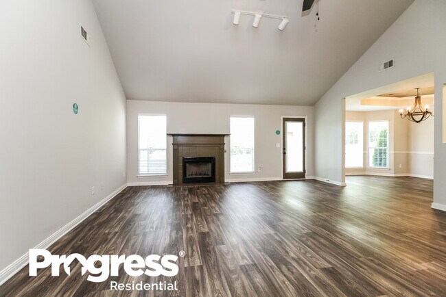 Foto del edificio - 6009 Firelight Trail