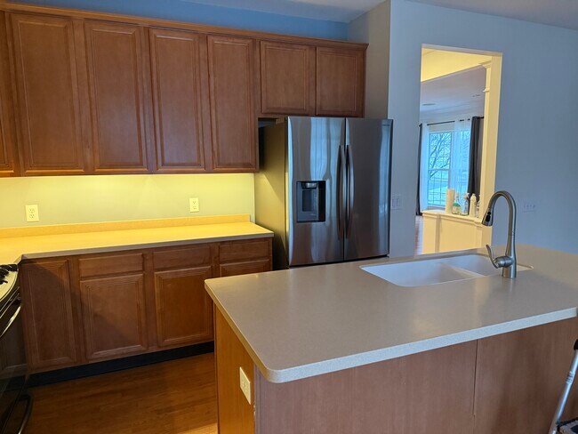 Kitchen - 5263 Blue Sky Dr