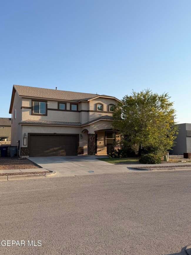 Building Photo - 13108 Red Cove