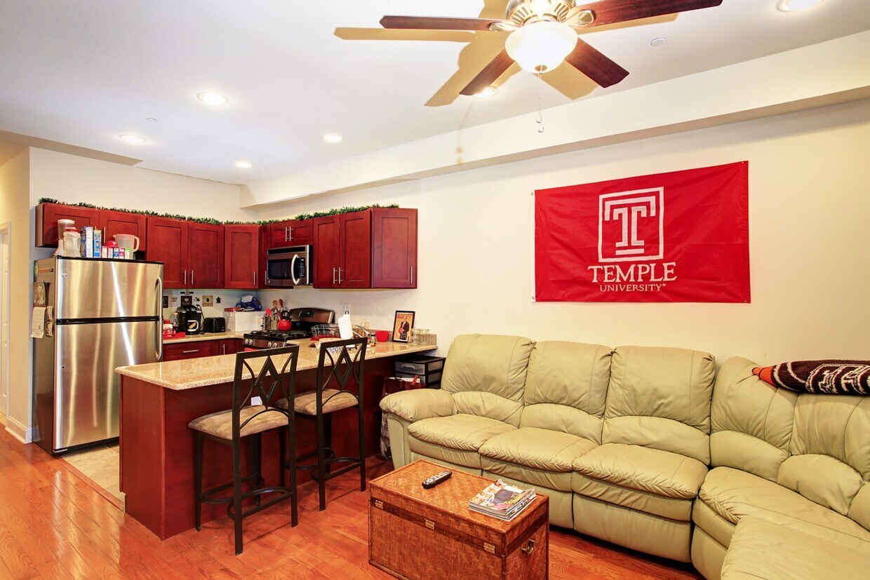 Foto principal - 1708 Fontain St