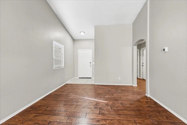 Foto del edificio - 627 Grant St SE
