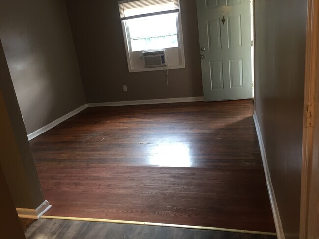 Foto del edificio - 1143 Sells Ave SW