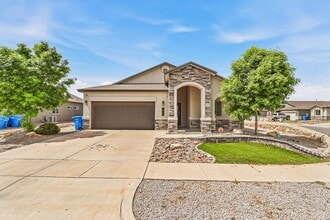 Building Photo - 10155 Hueco Jct