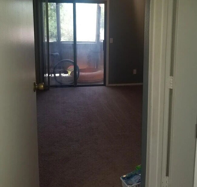 Foto del edificio - 2/2 townhome 1.3 miles from ASU Campus!