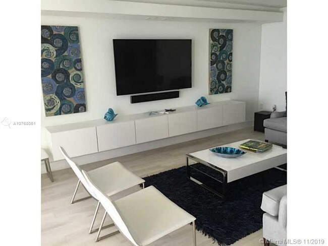 Building Photo - 881 Ocean Dr