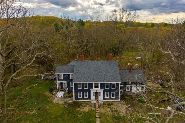 Building Photo - 25 Bulkeley Rd