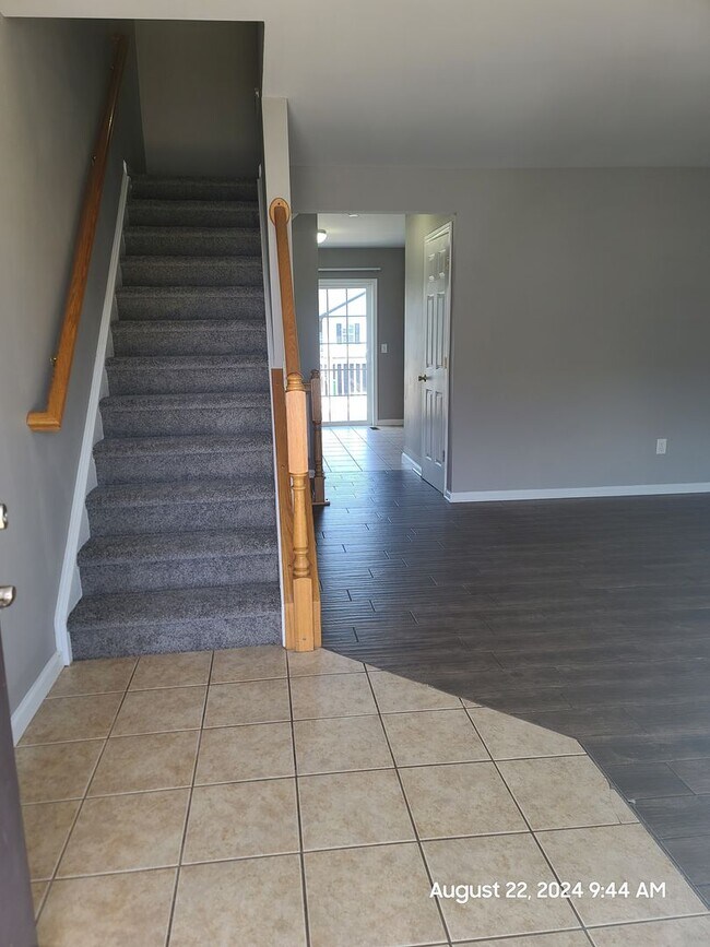 Foto del edificio - 370 Viewpoint Way