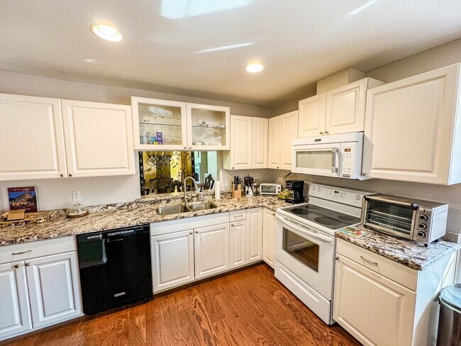 Foto del edificio - Gorgeous Meadows Rental! Furnished with garage!