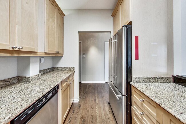 Foto del edificio - 520 W Huron St