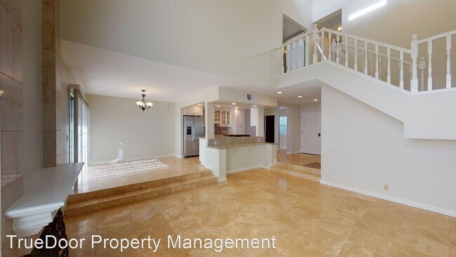 Building Photo - 3 br, 2.5 bath House - 451 Kakkis Dr # 102