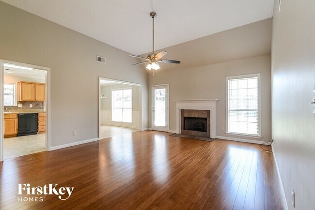 Building Photo - 213 Queens Gate