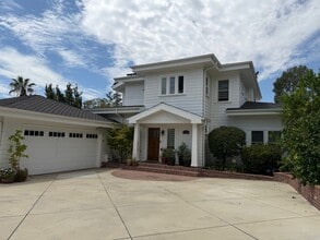 Building Photo - 4759 La Canada Blvd