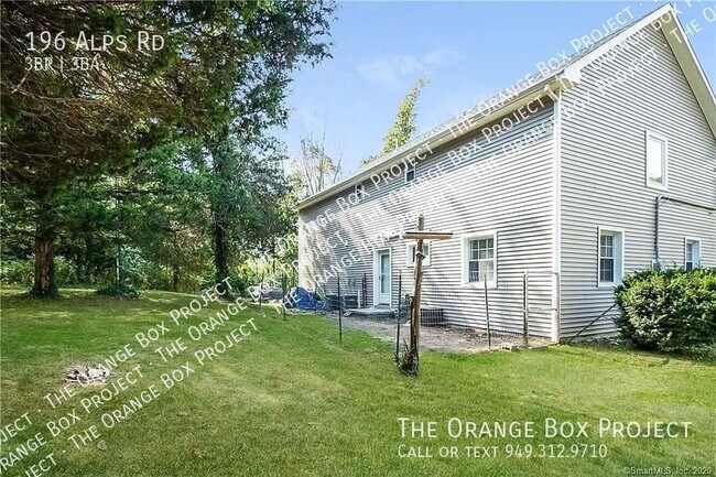 Building Photo - 196 Alps Rd