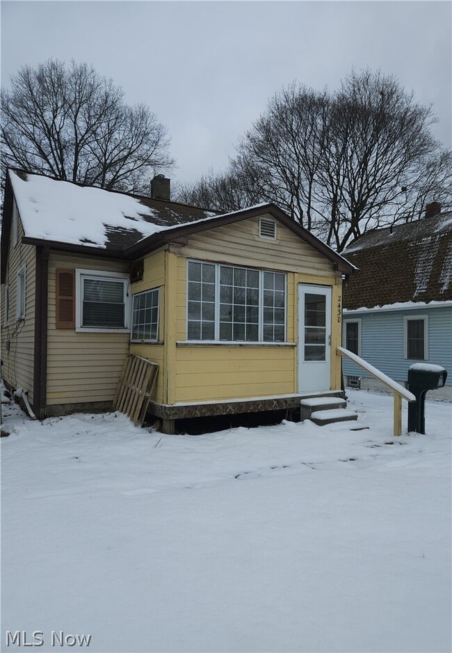 Building Photo - 2430 Talbot St