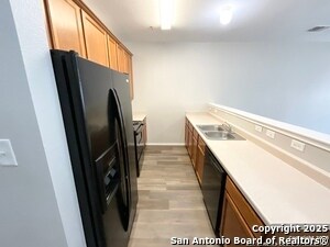 Building Photo - 10830 Mathom Landing